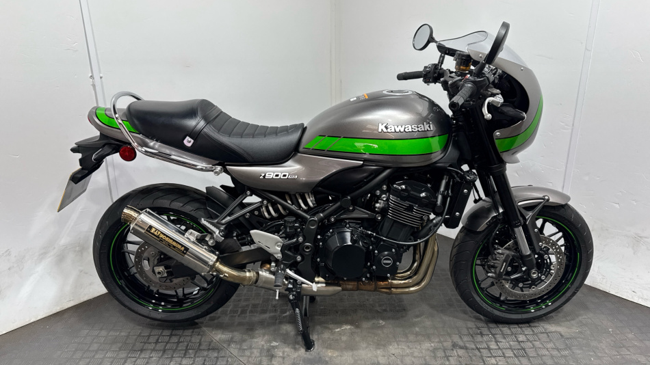 Kawasaki Z R900EKF (19MY)